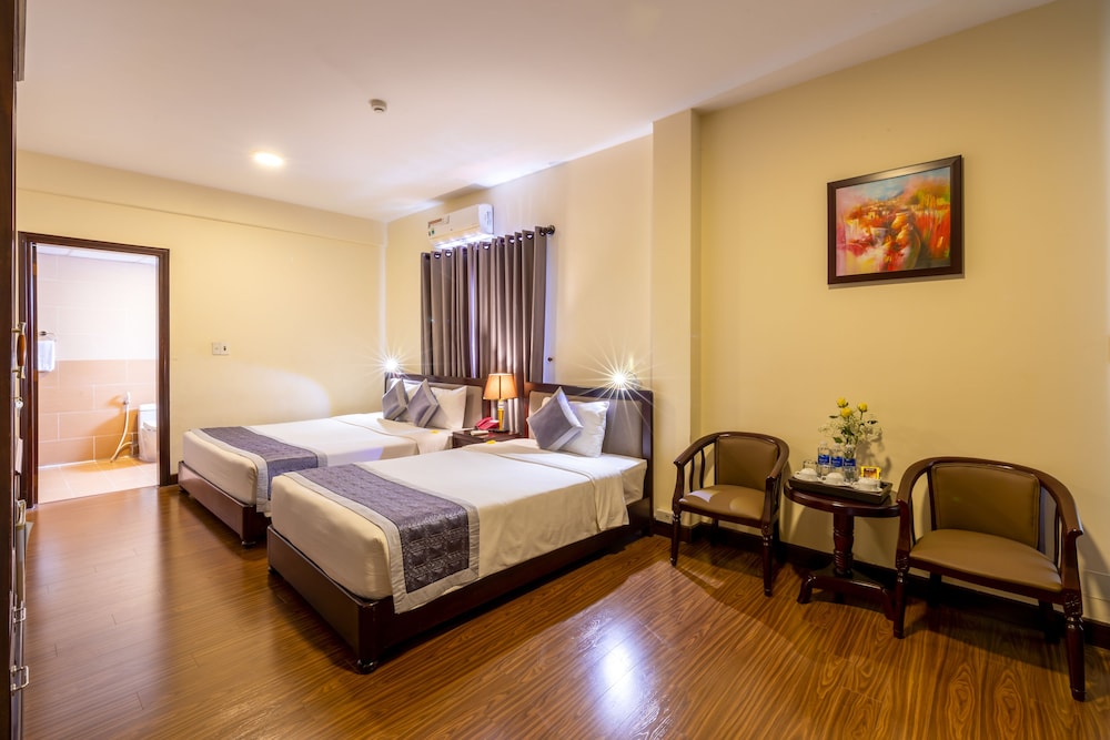 Deluxe Triple Room - Photo 3