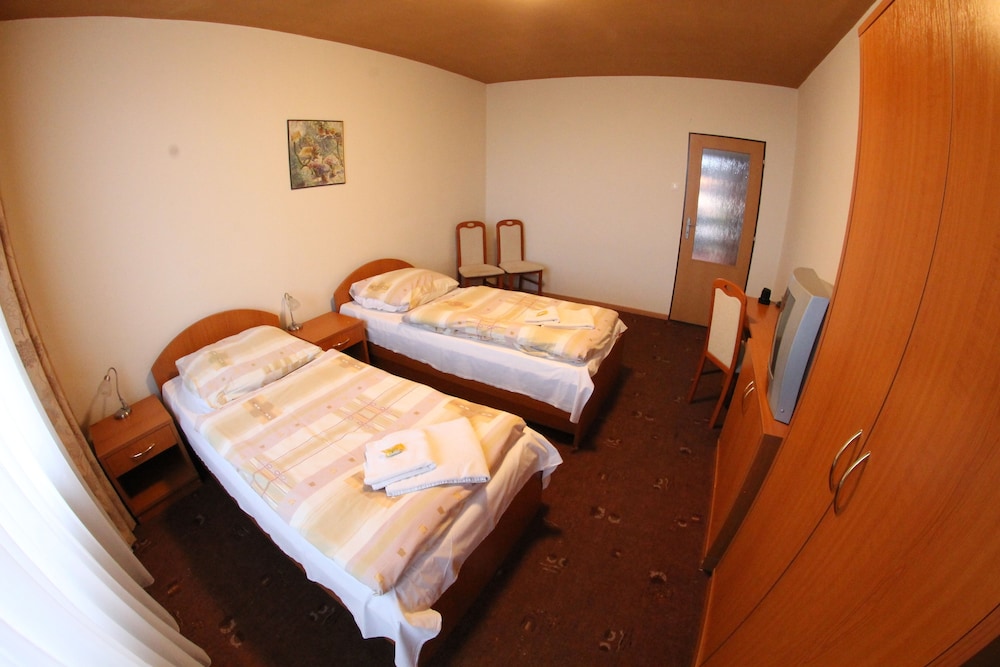 Comfort Double Room, 1 Bedroom, Balcony, City View - Photo 6