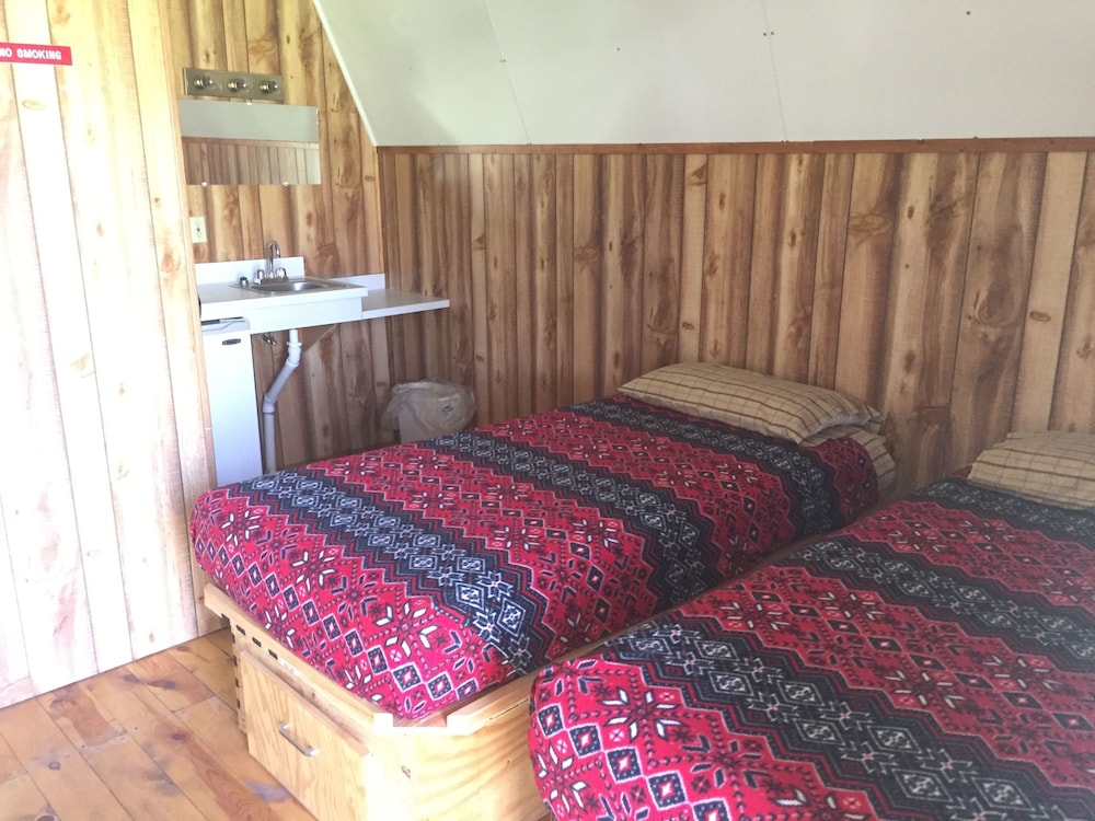 Cabin, 2 Twin Beds (Bathroom) photo 1