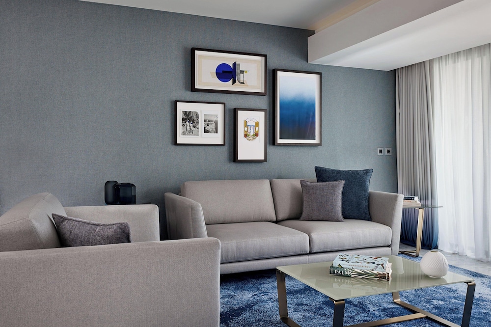 Suite, 1 Bedroom - Photo 7