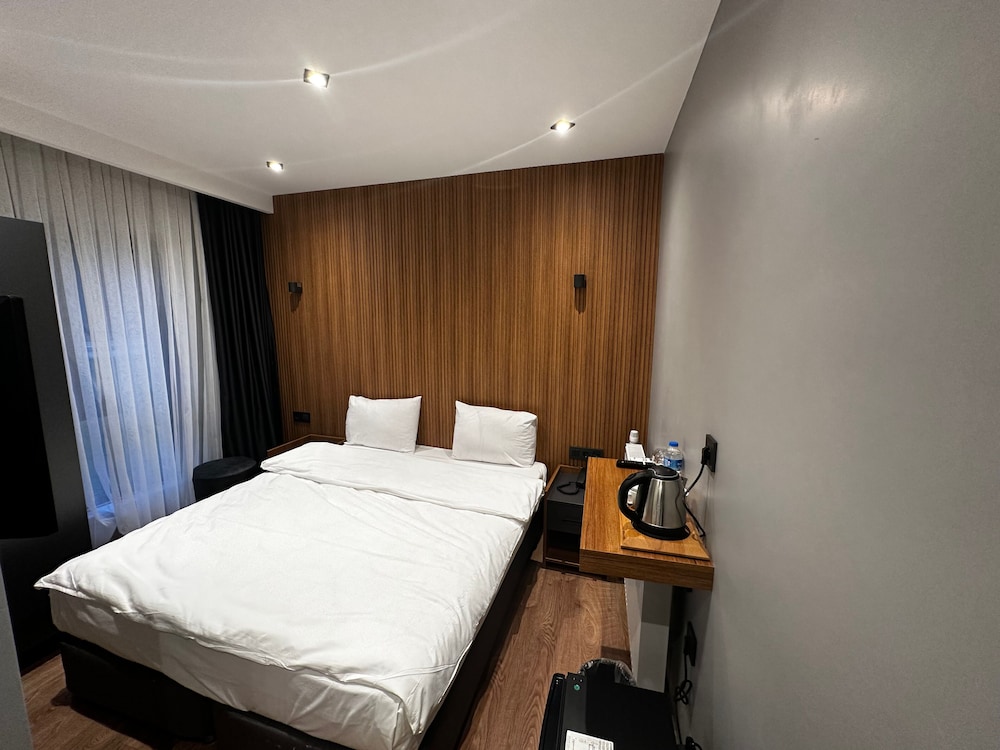 Economy Double Room - Photo 2