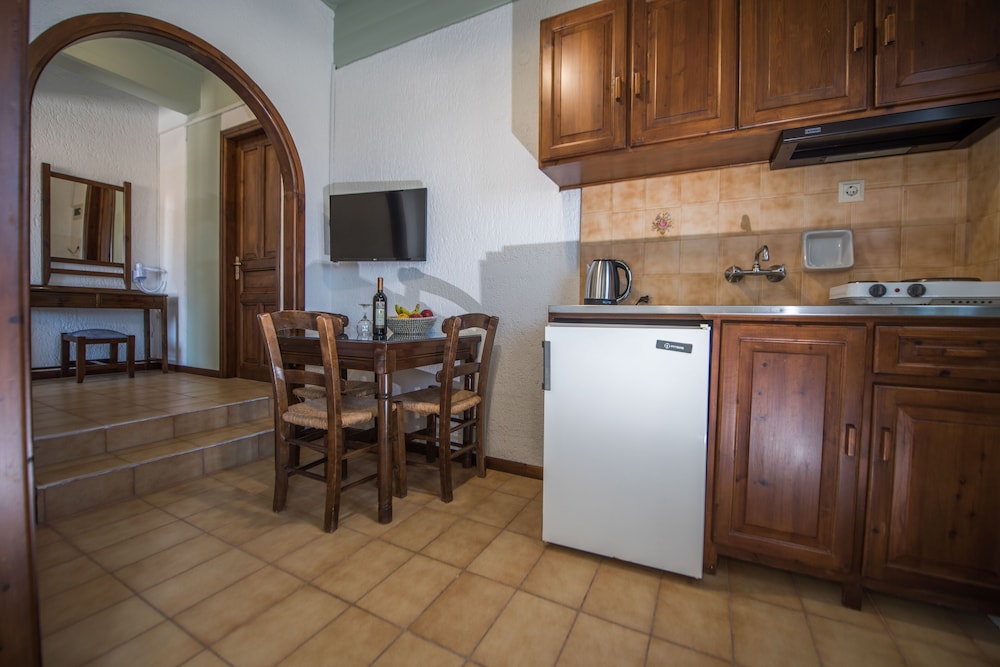 Traditional Room, 1 Bedroom, Non Smoking, Garden View photo 3