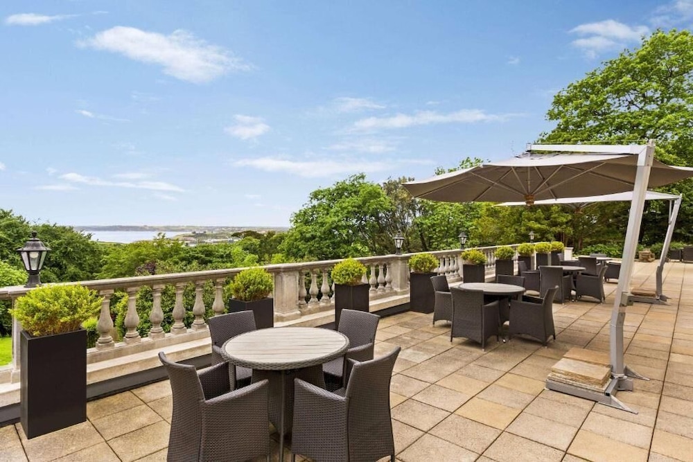 Superior Double or Twin Room, 1 King Bed, Sea View - Photo 1