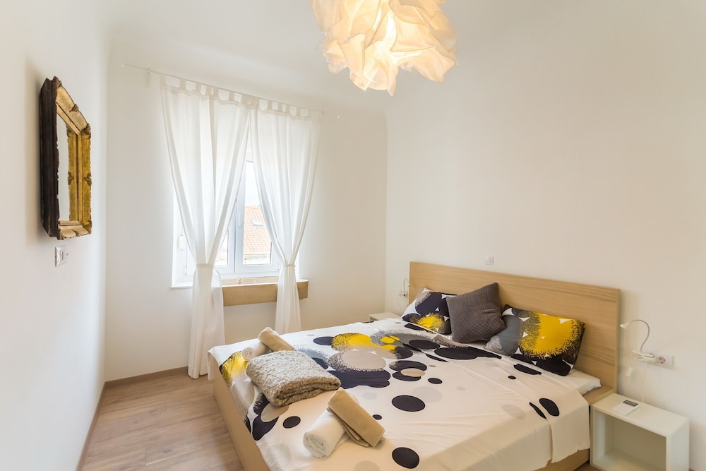 Apartment (Two Bedroom Apartment)