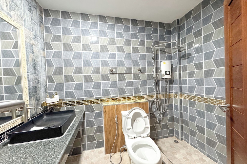 Triple Room - Photo 6
