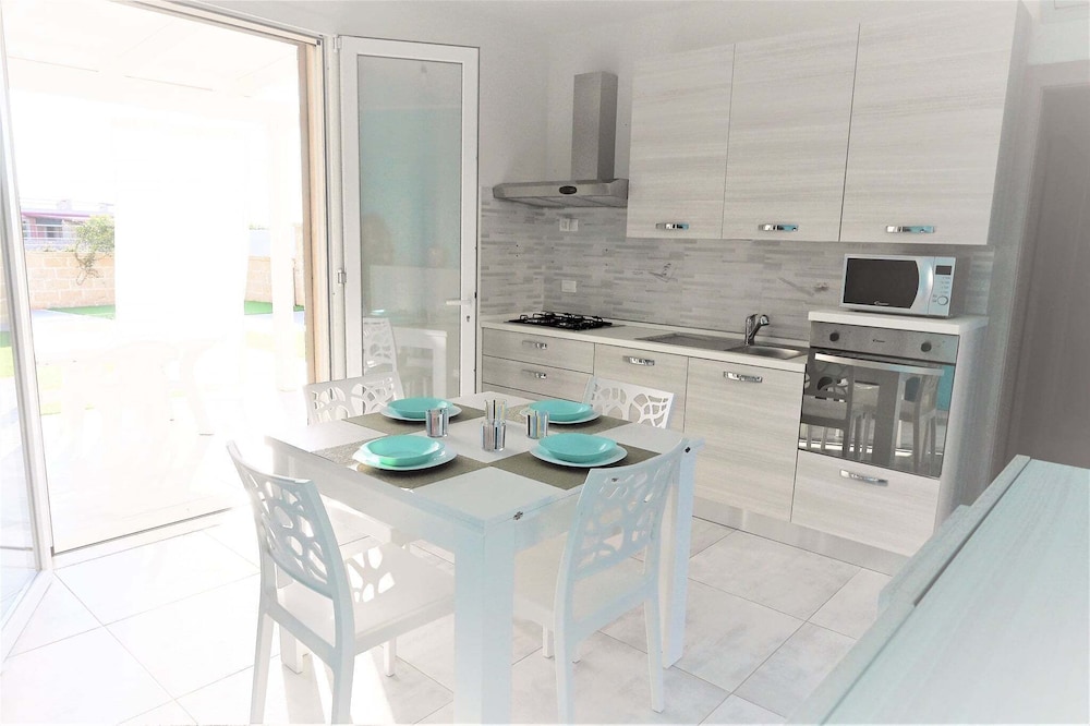 Villa Noire 'bare 900 meter fra de krystalklare vand i Salento, Billede 24