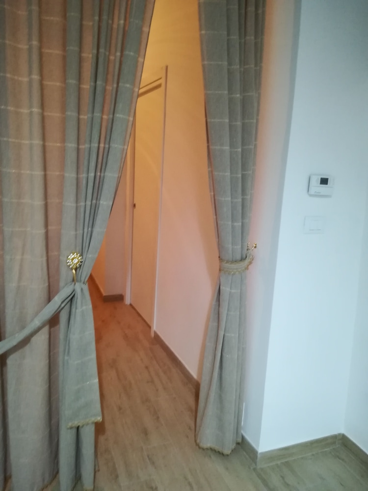 Suite, 2 Bedrooms, Valley View photo 1