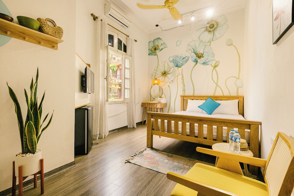 Panoramic Double Room, Garden View