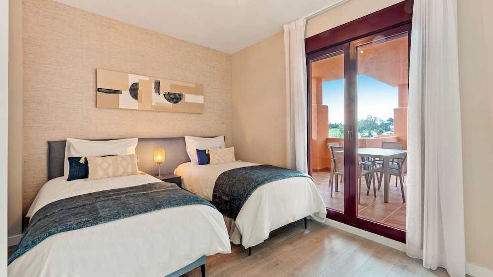 Panoramic Penthouse, 3 Bedrooms photo 3