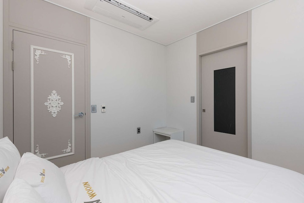 Royal Suite - Photo 22