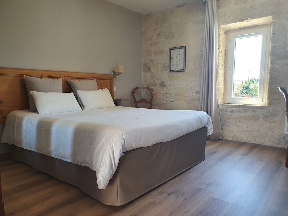 Double Room - Photo 4
