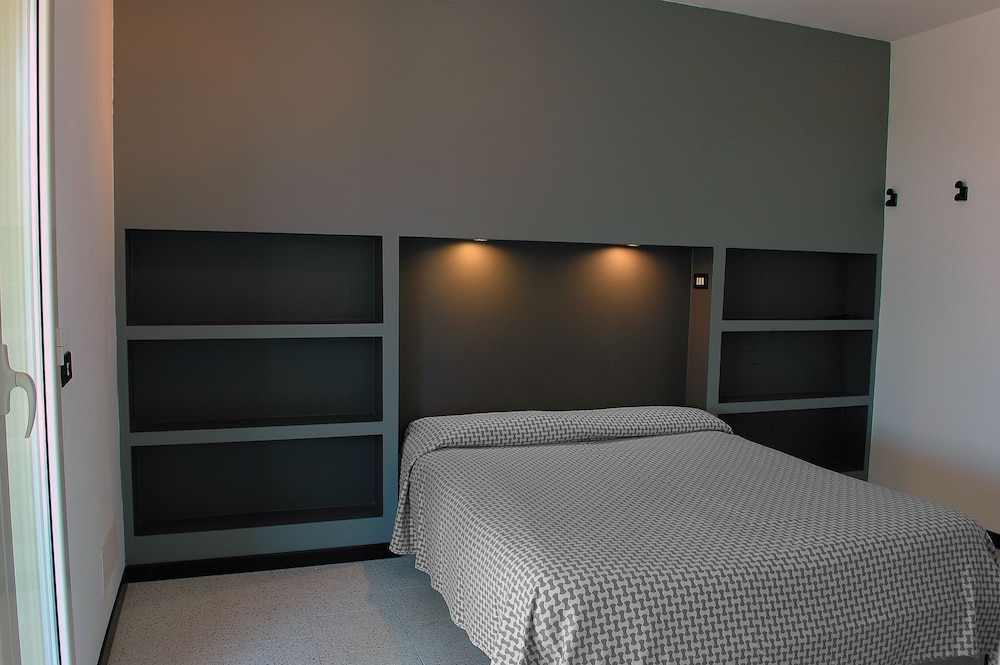 Family Room, Sea View - Photo 2