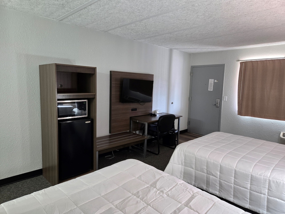 Double Room, 2 Double Beds photo 2