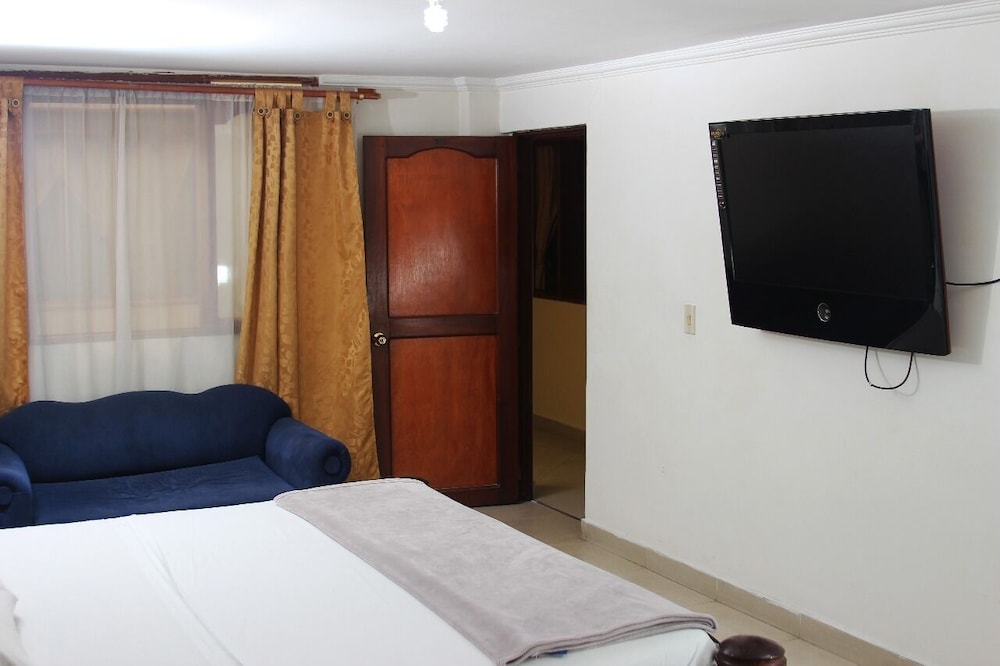 Standard Double or Twin Room photo 2