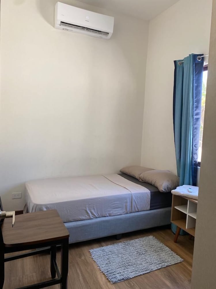 Basic Apartment photo 3