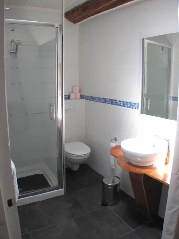 Family Apartment, 2 Bedrooms, Patio photo 2
