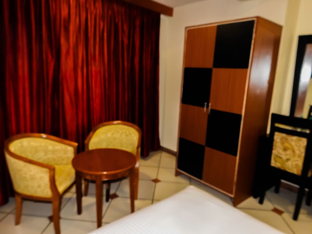 Executive Room