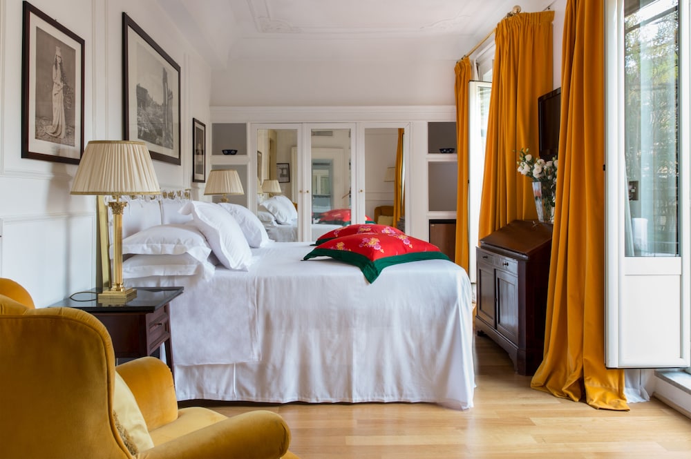Deluxe Double Room, Balcony, City View photo 1