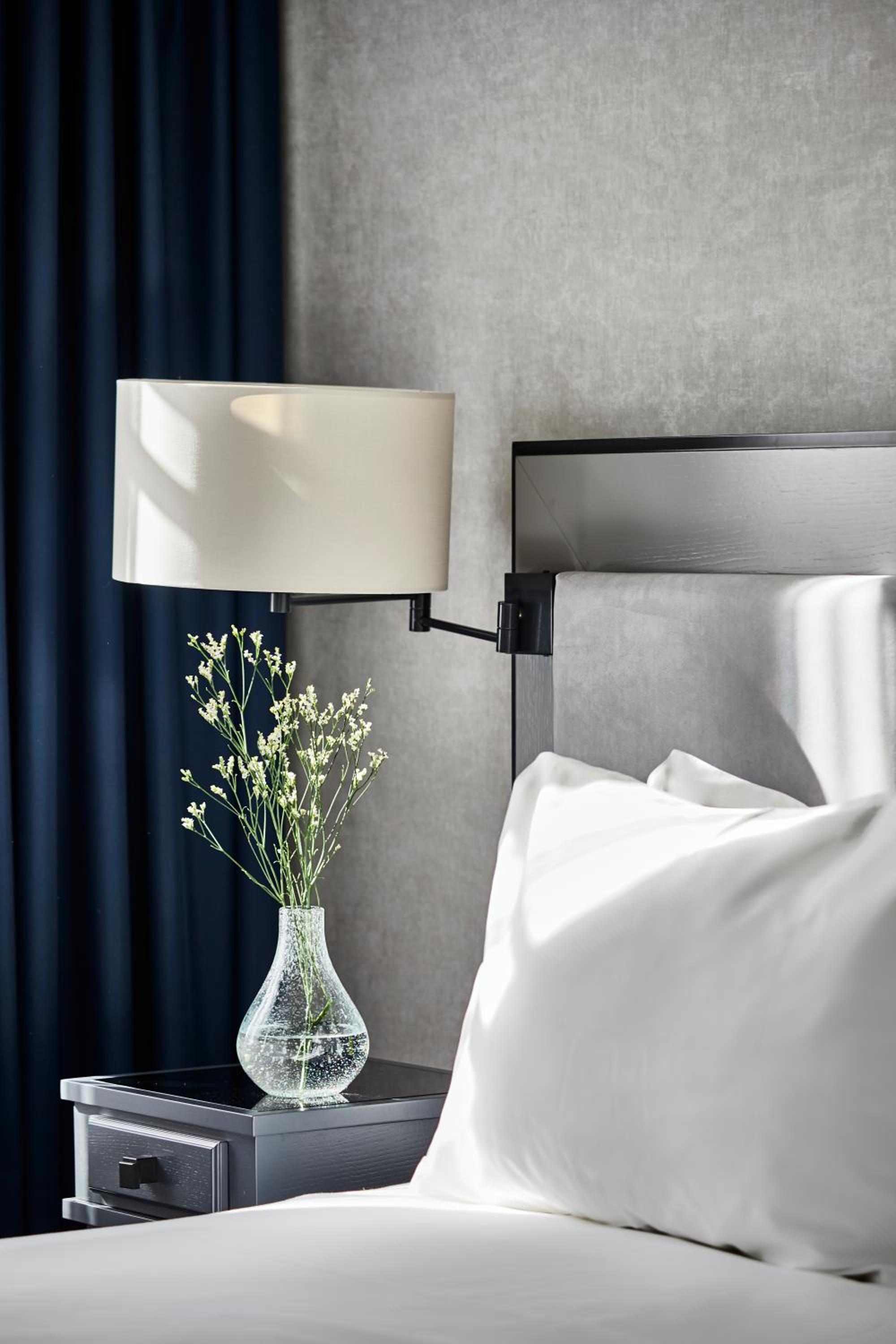 Large Double or Twin Room - Photo 7