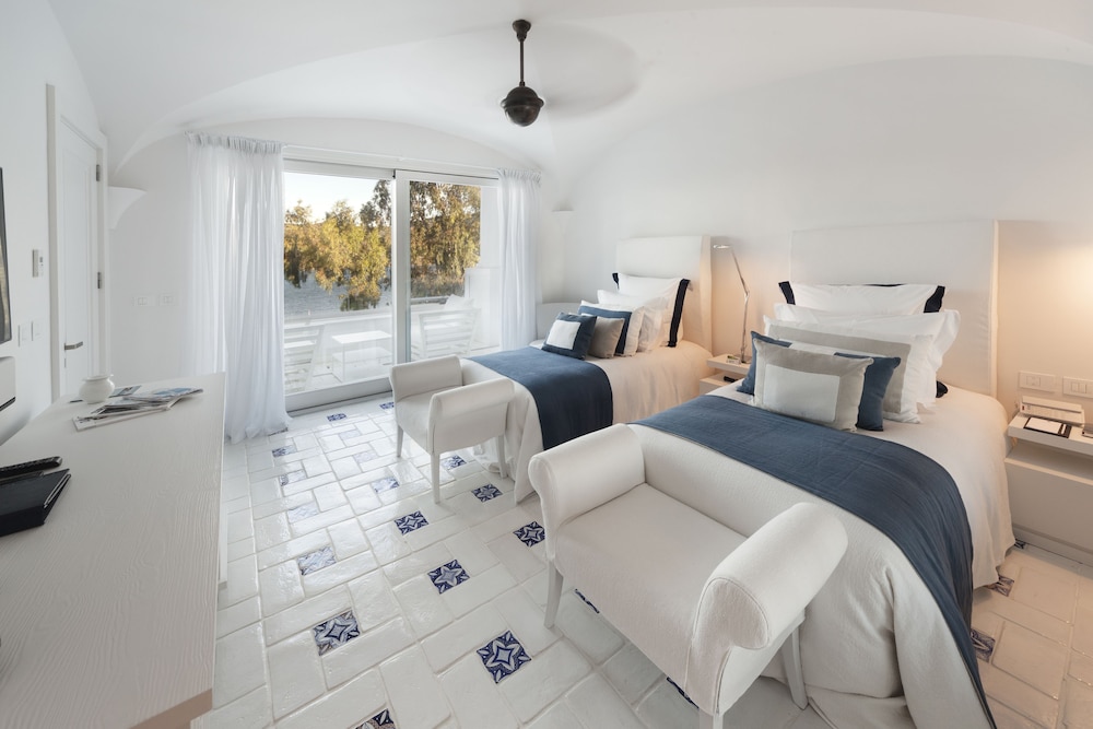 Superior Twin Room, Sea View