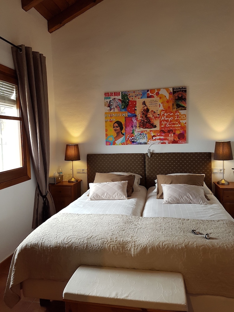 Habitación Doble o Twin Confort, con Vistas a la Montaña