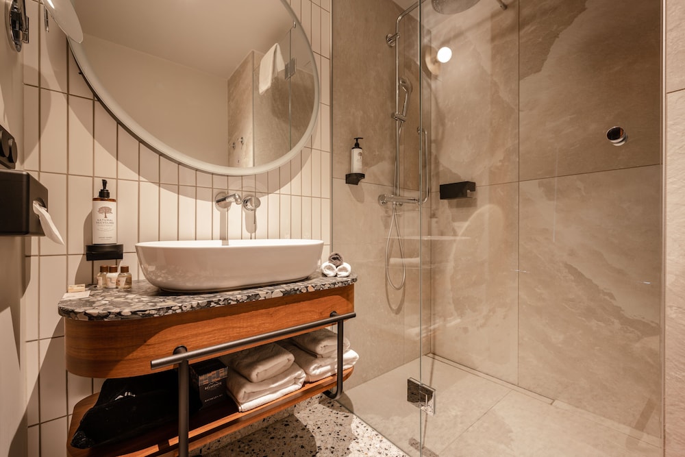 Superior Room - Photo 5