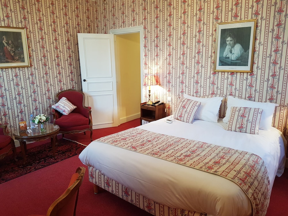 Traditional Double Or Twin Room photo 1