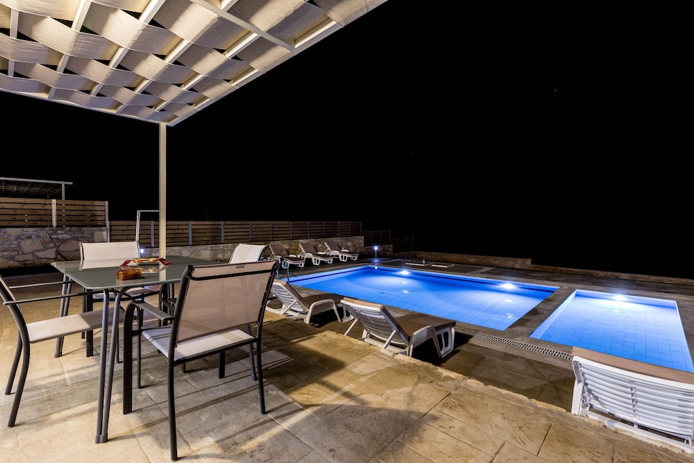 Villa, Accessible photo 3