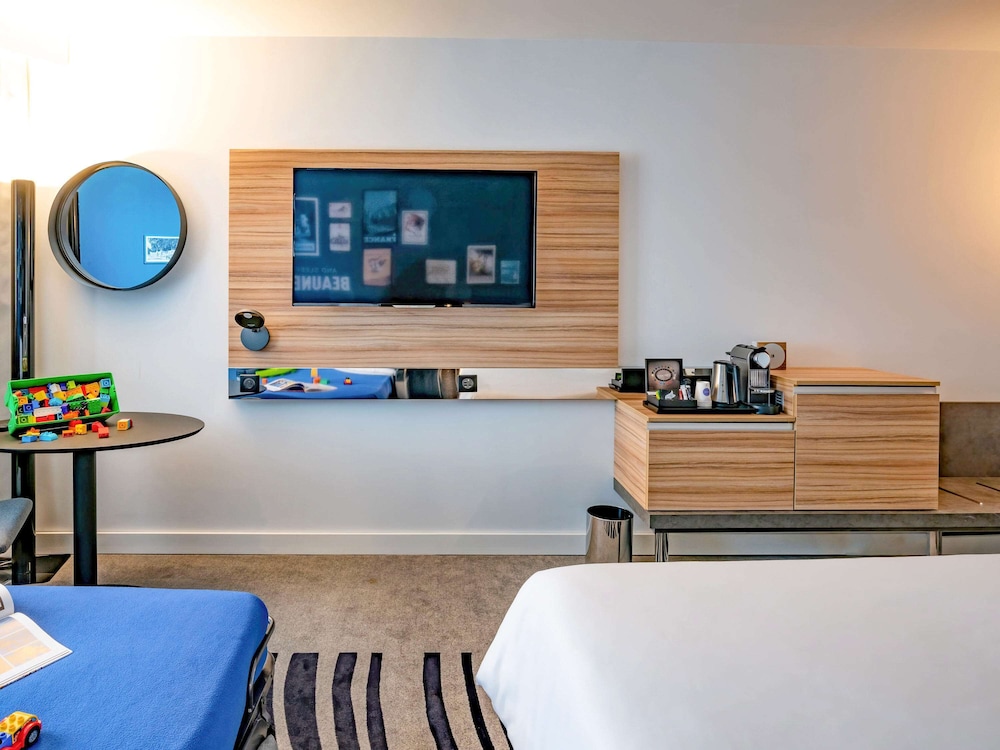 Executive Room, 1 Double Bed with Sofa bed - Photo 3