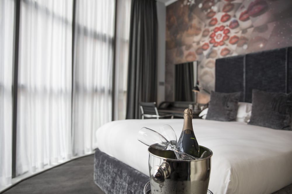 Standard Double Room - Photo 2
