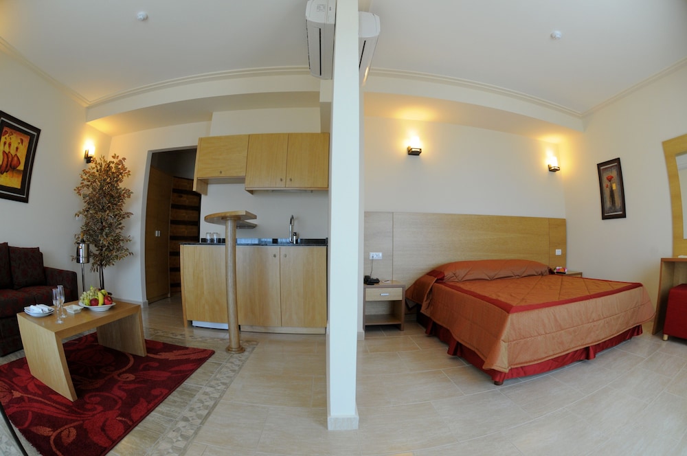 Panoramic Suite, 1 Bedroom, Balcony, Sea View