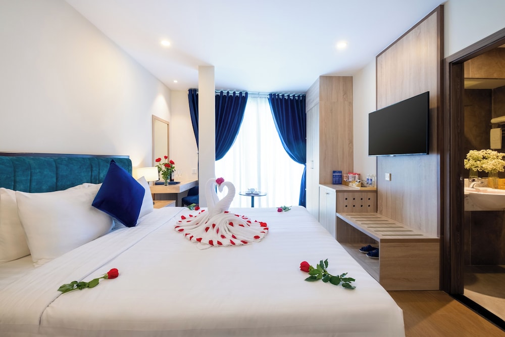 Standard Suite - Photo 1