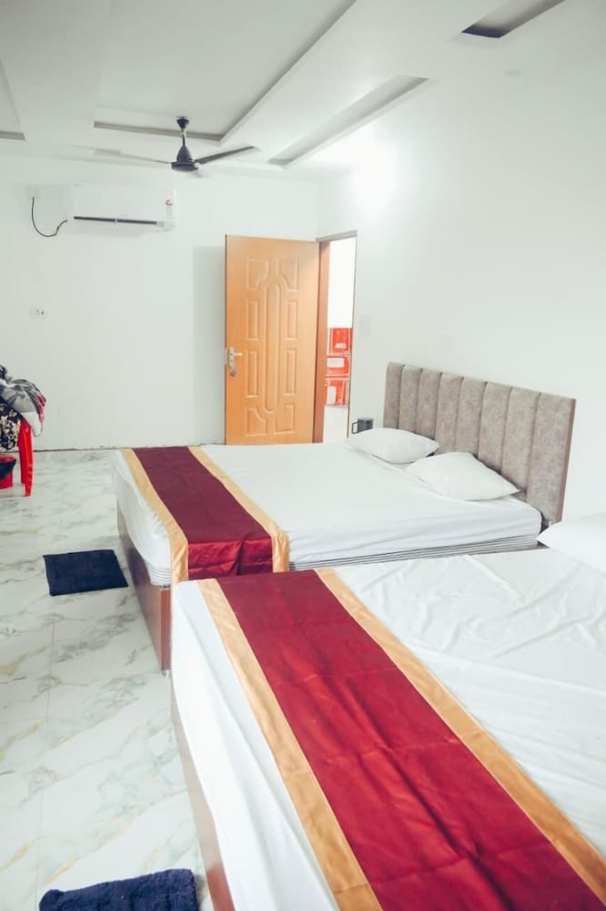 Family Quadruple Room, Balcony, Garden View photo 3