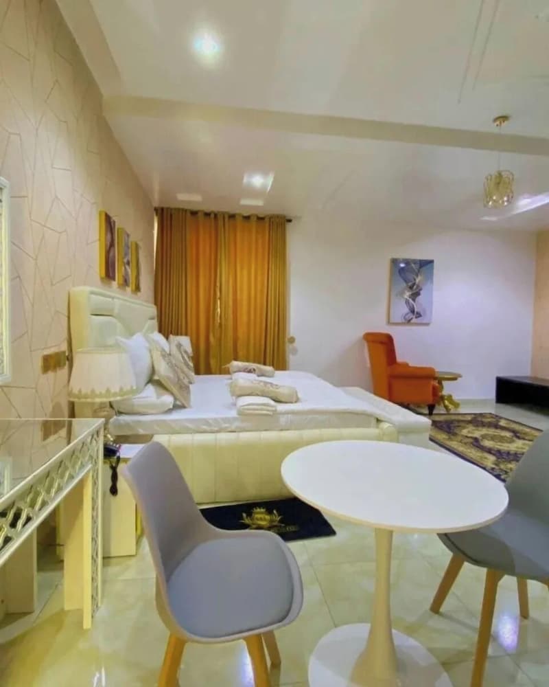 Business Room photo 1