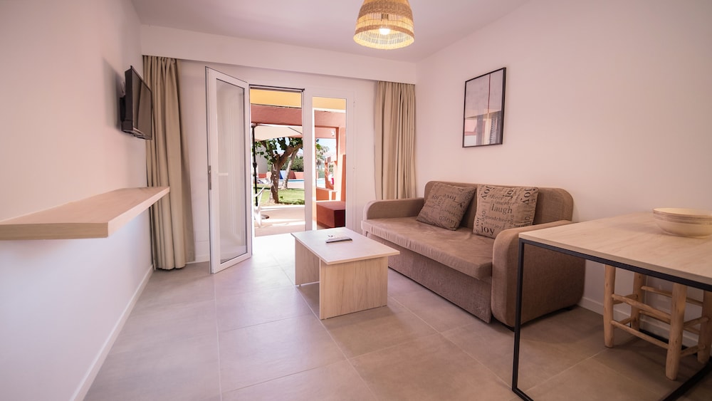 Superior Apartment, 1 Bedroom, Terrace photo 2