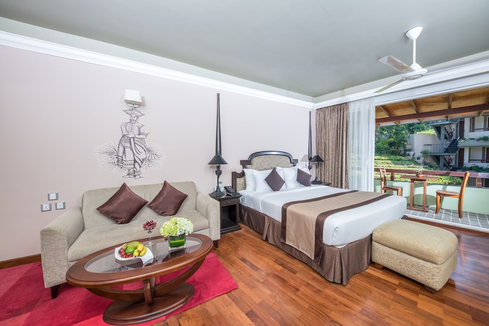 Super Deluxe Room
