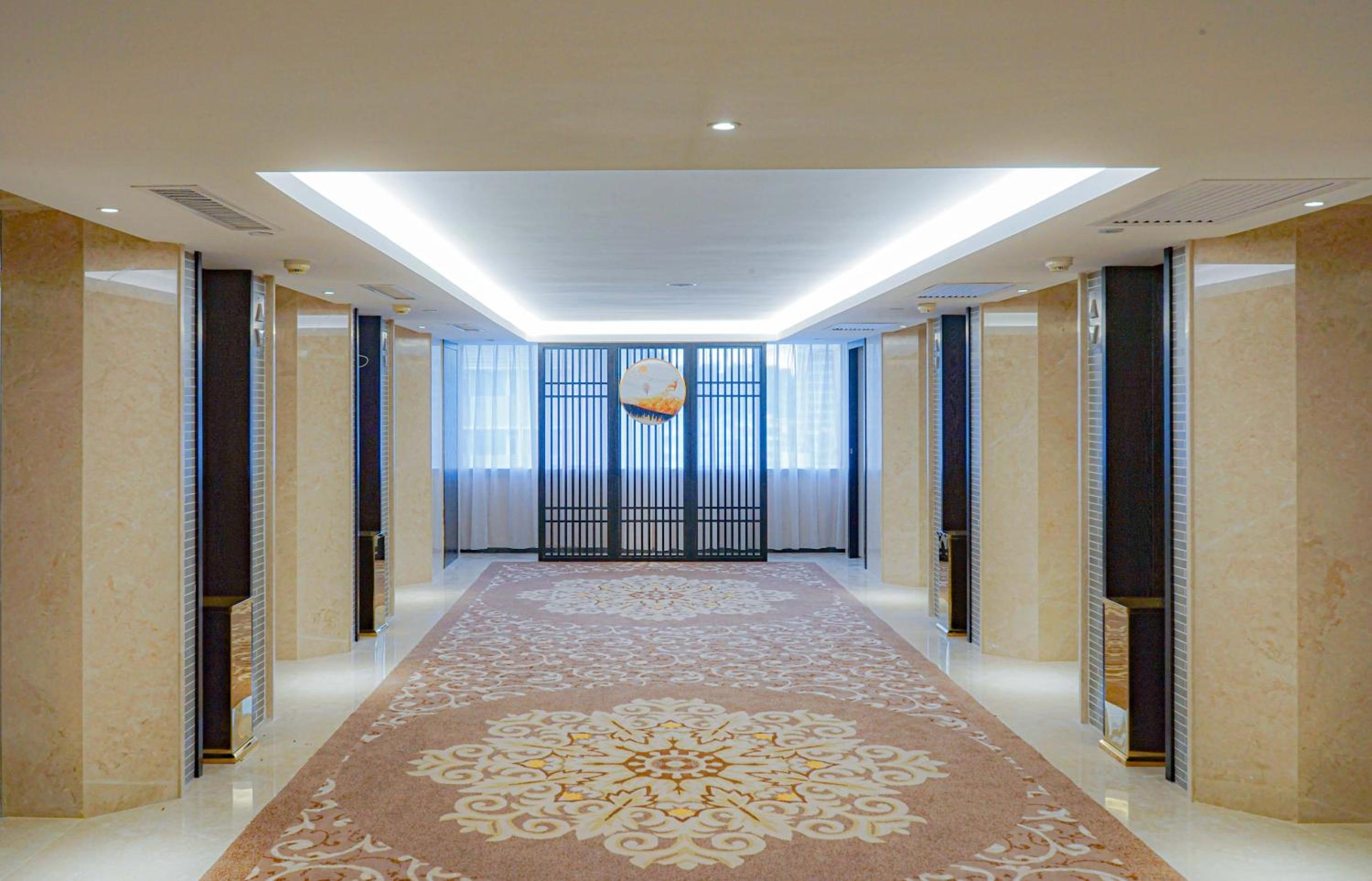 Double Room - Photo 7