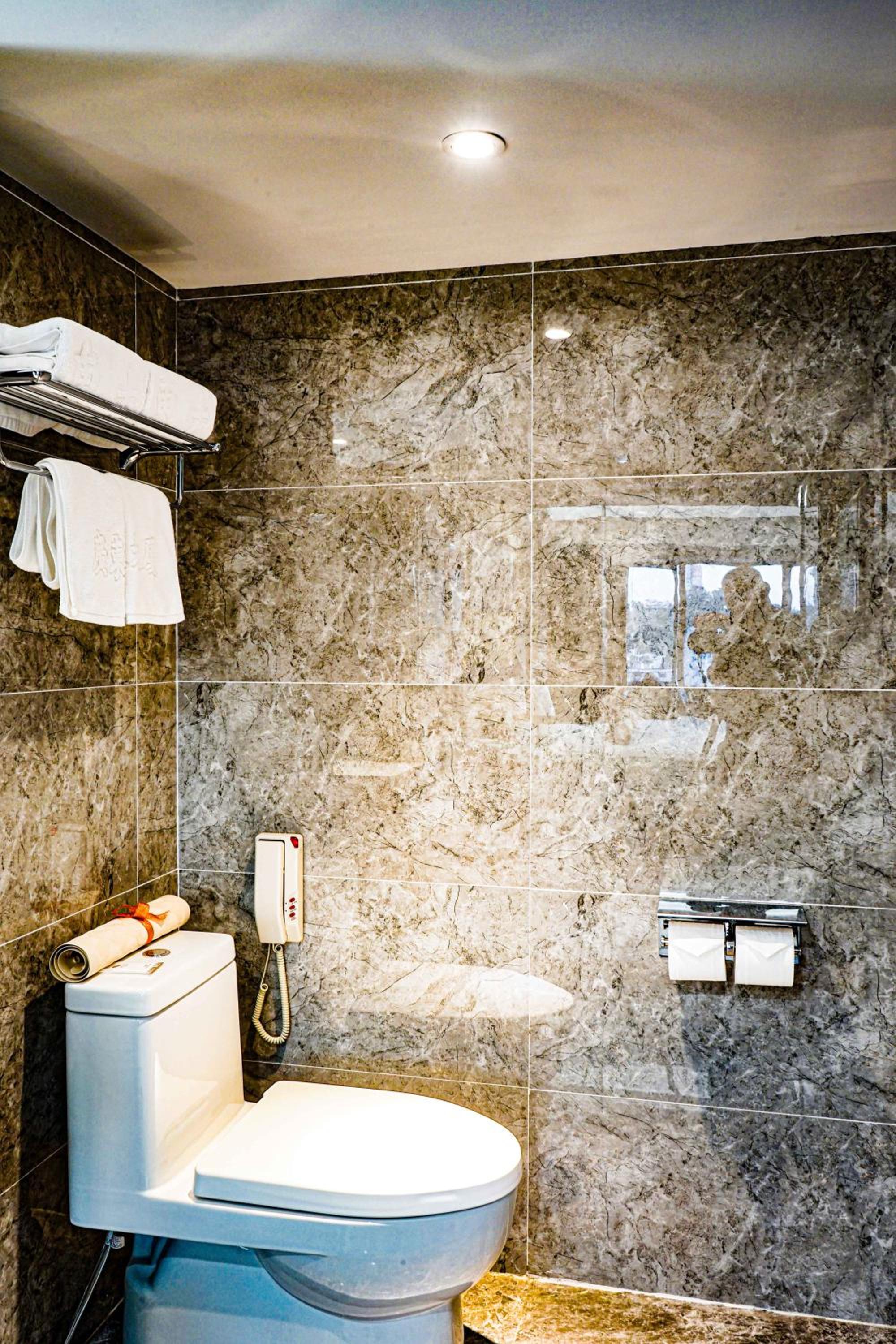 Twin Room - Photo 4