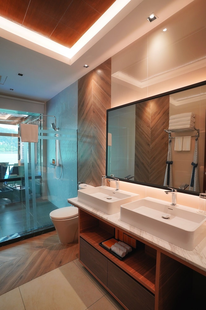 Ocean Villa - Photo 8