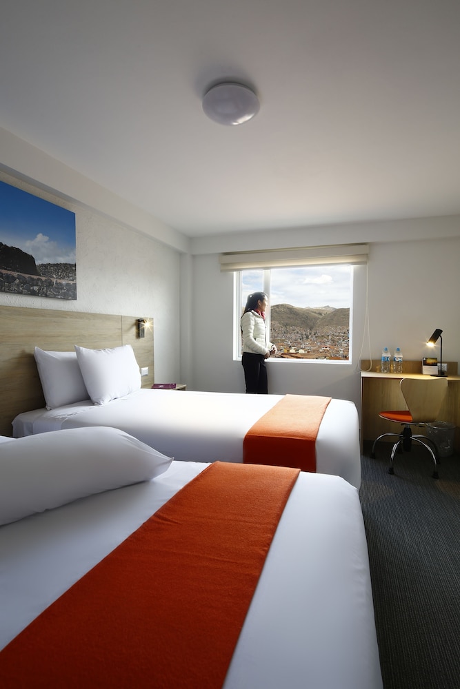 Traditional Room, 2 Twin Beds photo 1