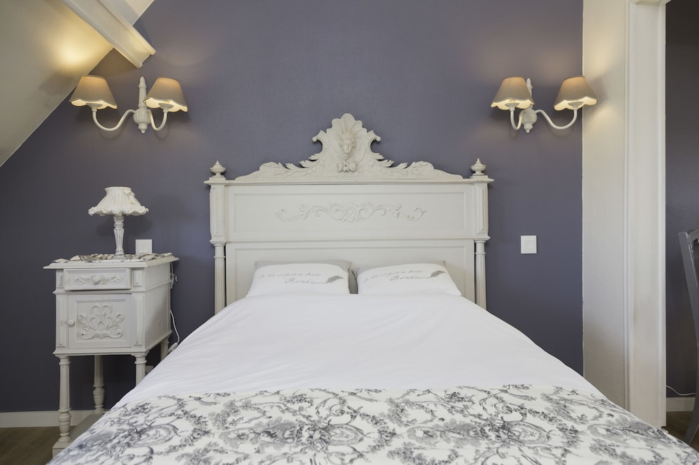Romantic Room, Bathtub photo 2