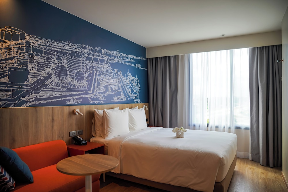 Standard Room, 2 Twin Beds (Top Floor, Free Breakfast) photo 1