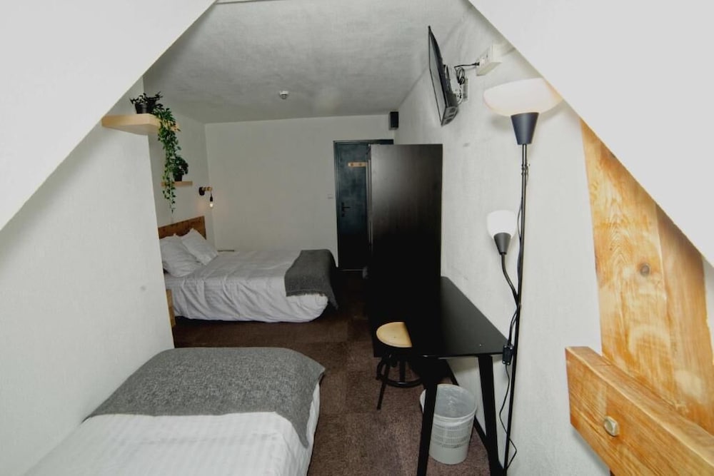 Family Triple Room, Mountain View