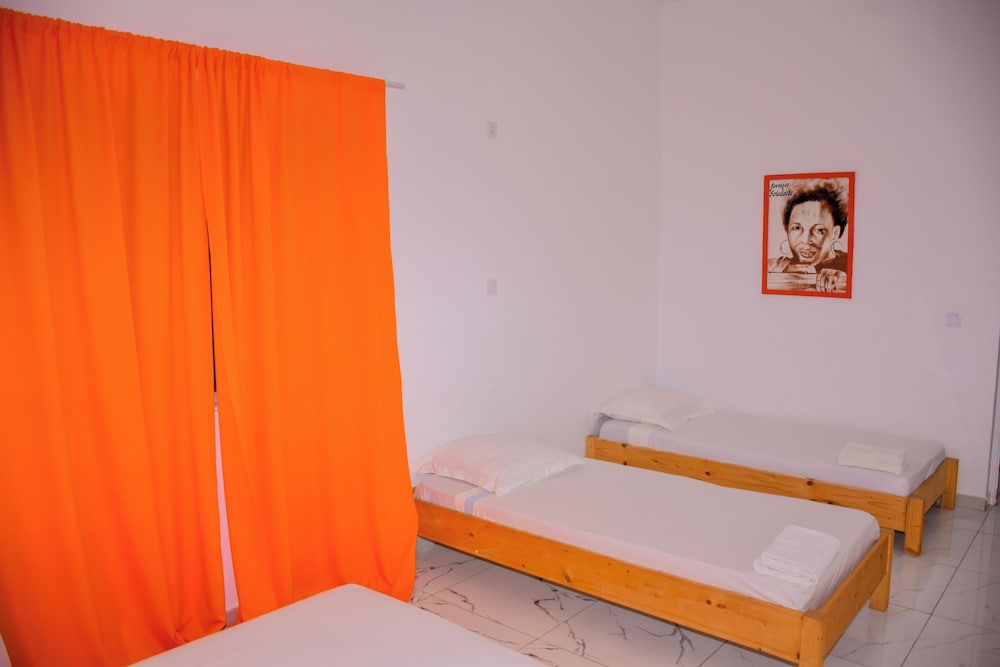 Family Apartment, Mountain View