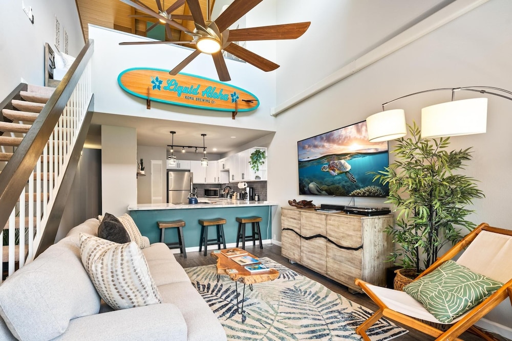 Condo, 2 Bedrooms
