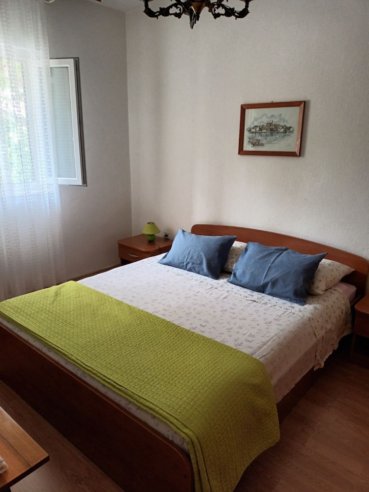 Apartment (Mira - affordable & comfortable - A1() photo 2
