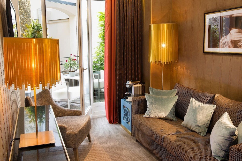 Suite, Balcony photo 1