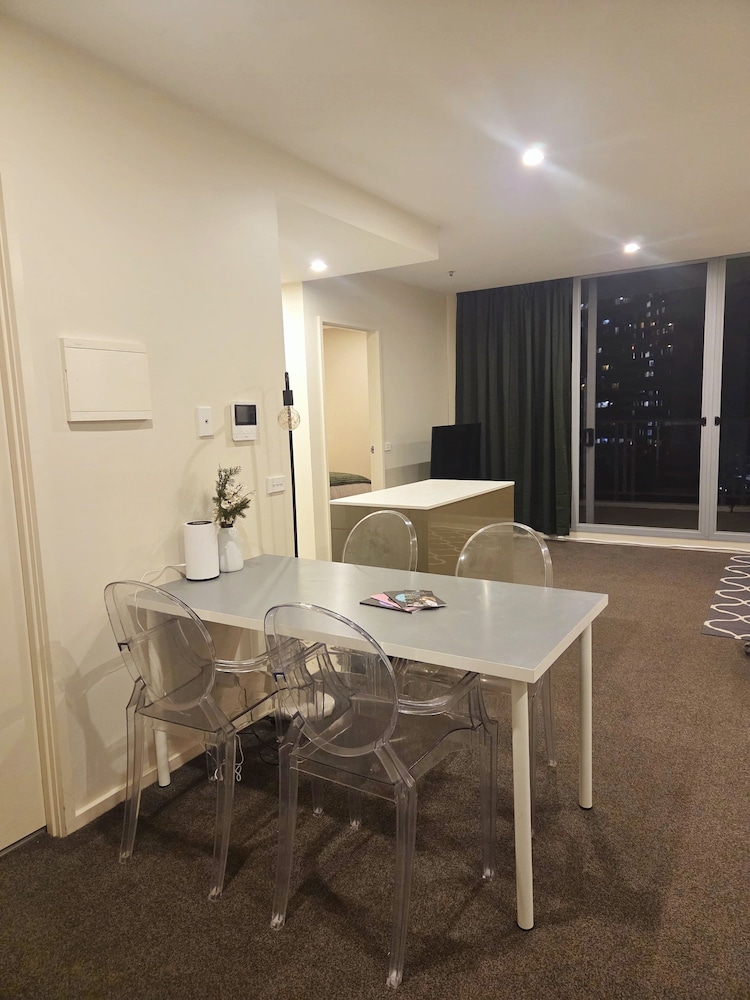 Apartment, Lake View photo 3