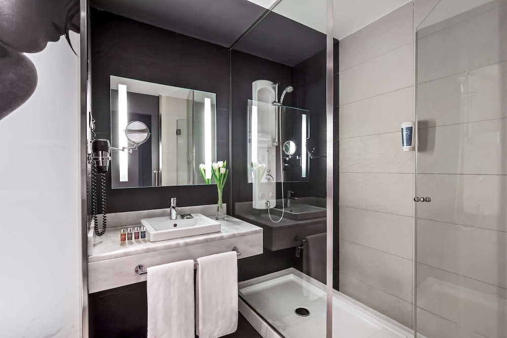 Superior Room - Photo 5