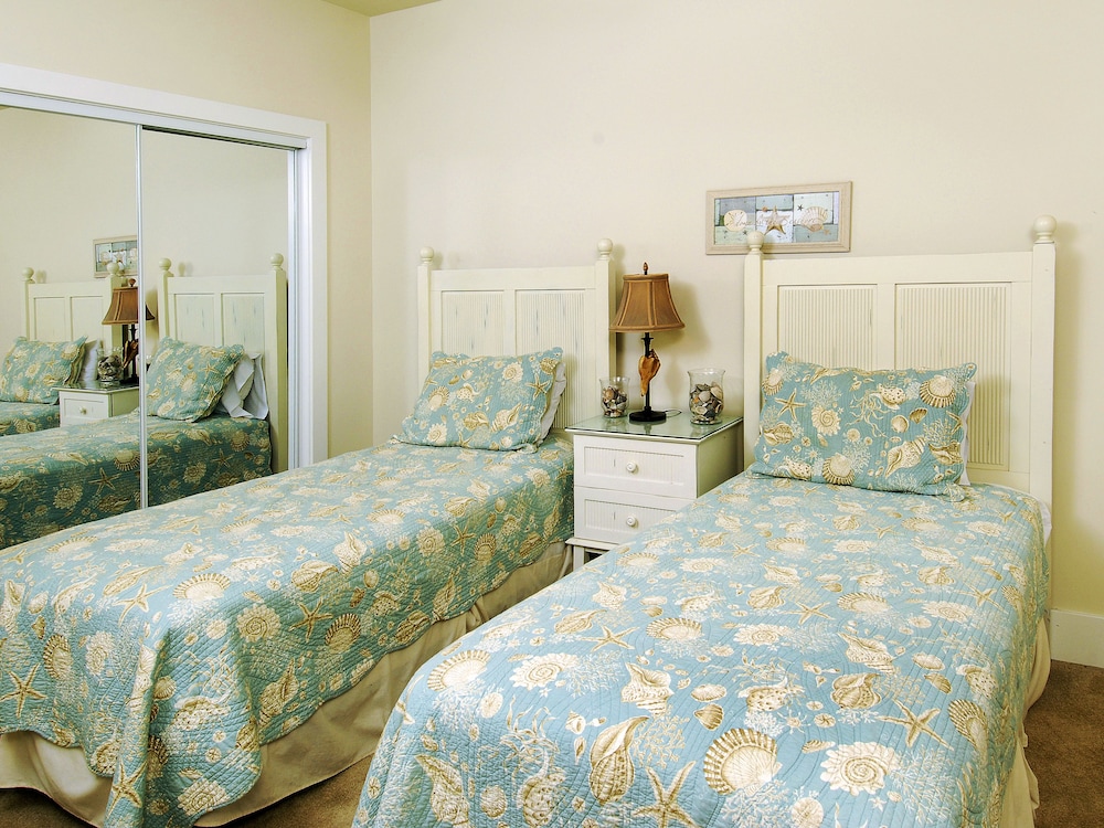 Condo, 3 Bedrooms, 3 Bathrooms photo 3